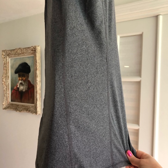 UA Fitted Workout Shirt - Picture 2 of 4